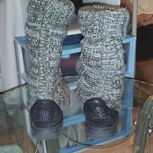 Sweater MuKLuK Boots size 8
